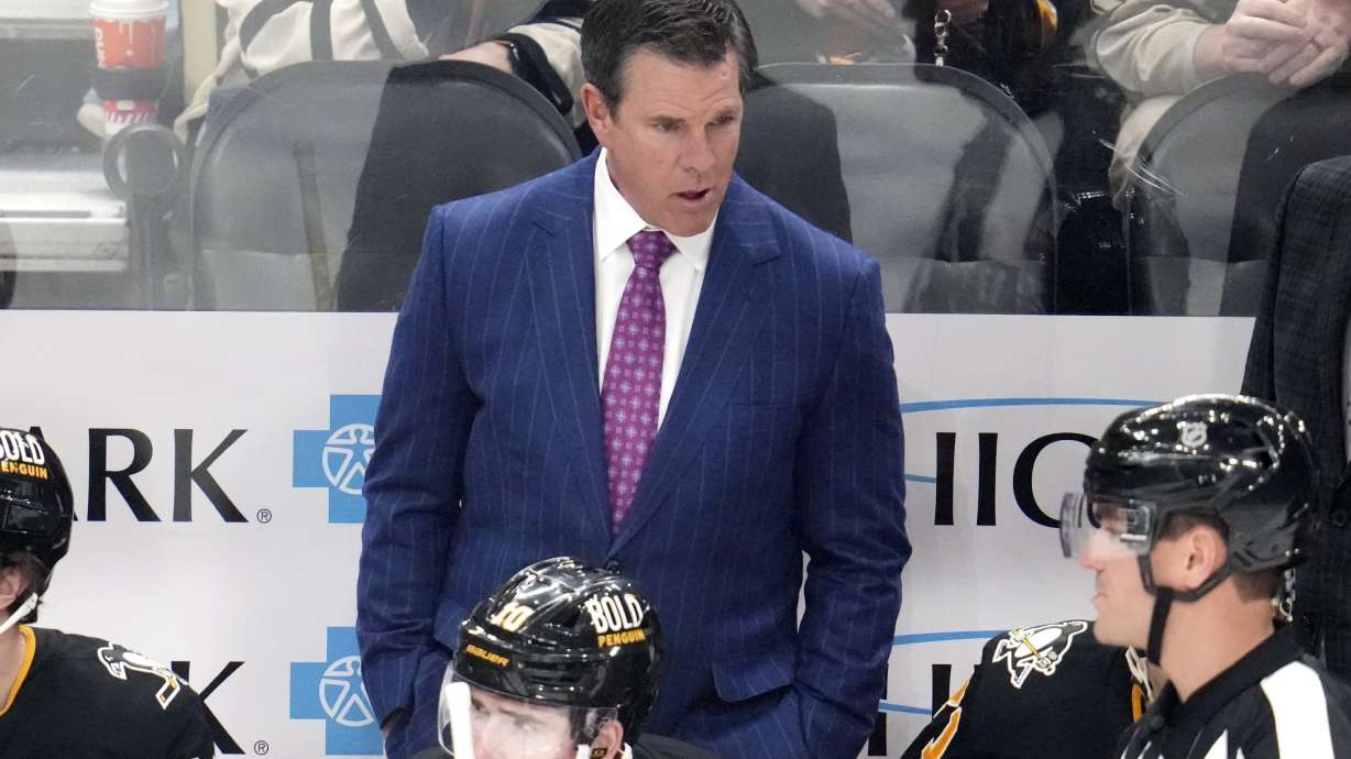 charlie-mcavoy-mike-sullivan-us-4-nations-team-1568.jpeg