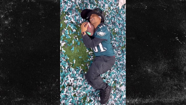 gillie-da-kid-tech-n9ne-eagles-super-bowl-blowout-9774.jpeg