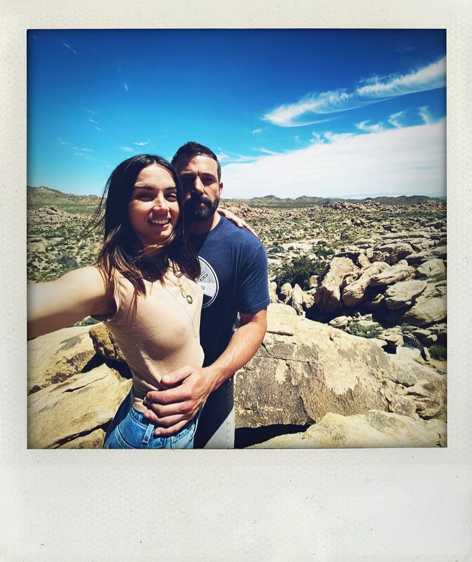 ana-de-armas-dating-history-7485.png