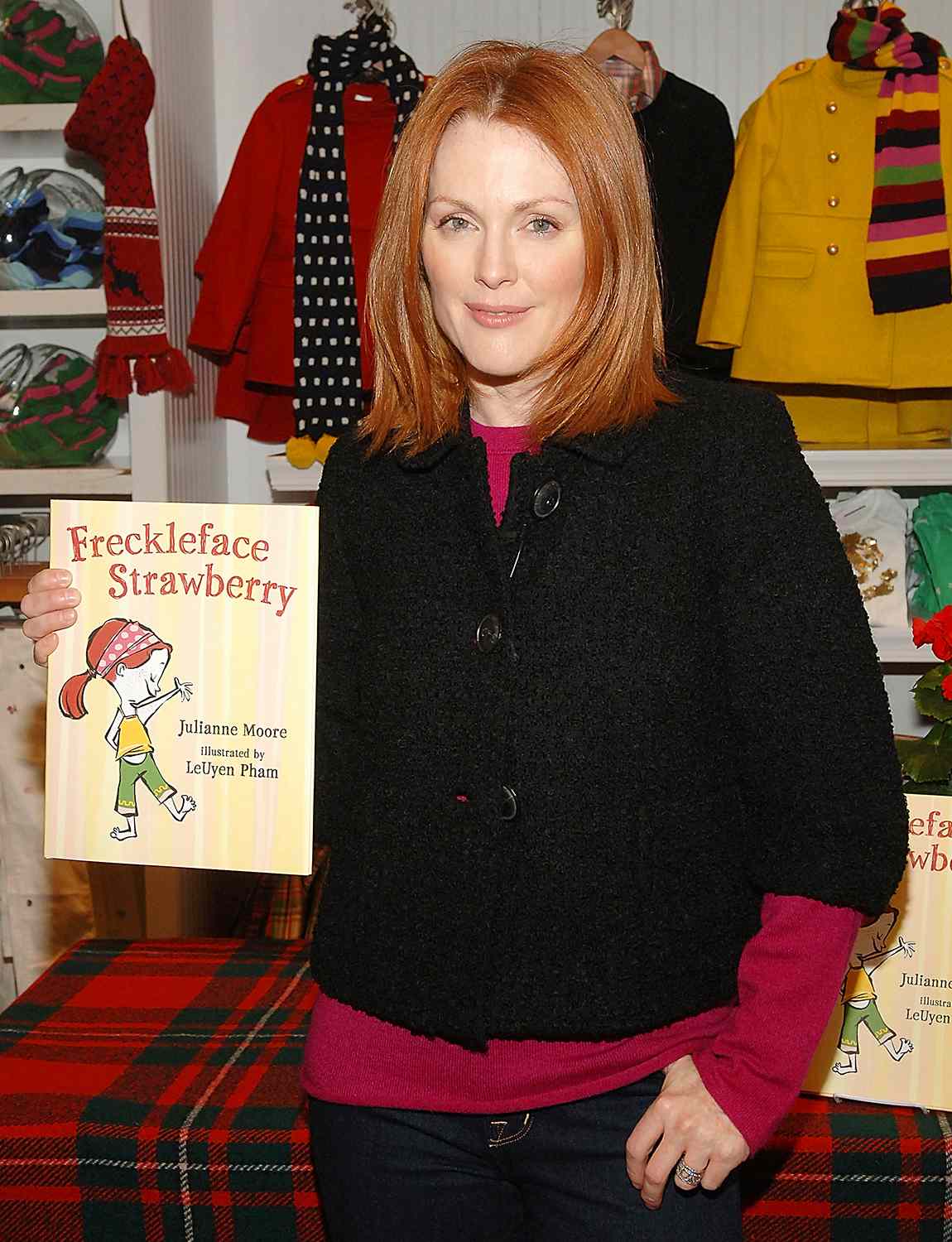 julianne-moore-freckleface-strawberry-8161.jpeg