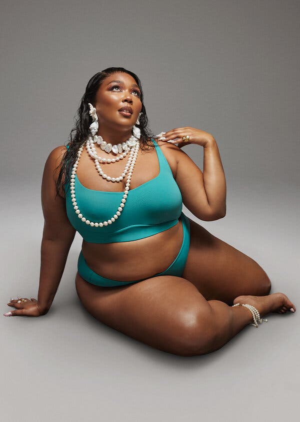 lizzo-body-neutrality-1155.jpeg