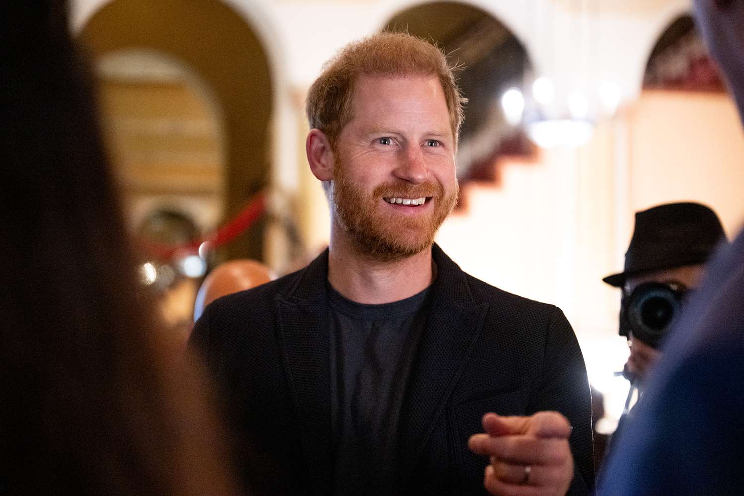 prince-harry-santa-barbara-concert-5929.jpeg