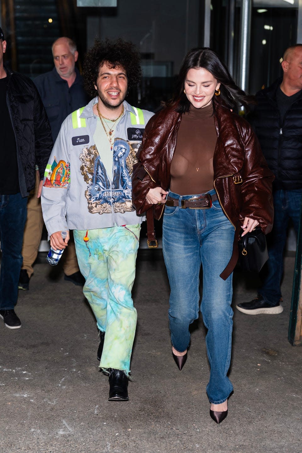 selena-gomez-benny-blanco-different-diemnistyles-7779.jpeg