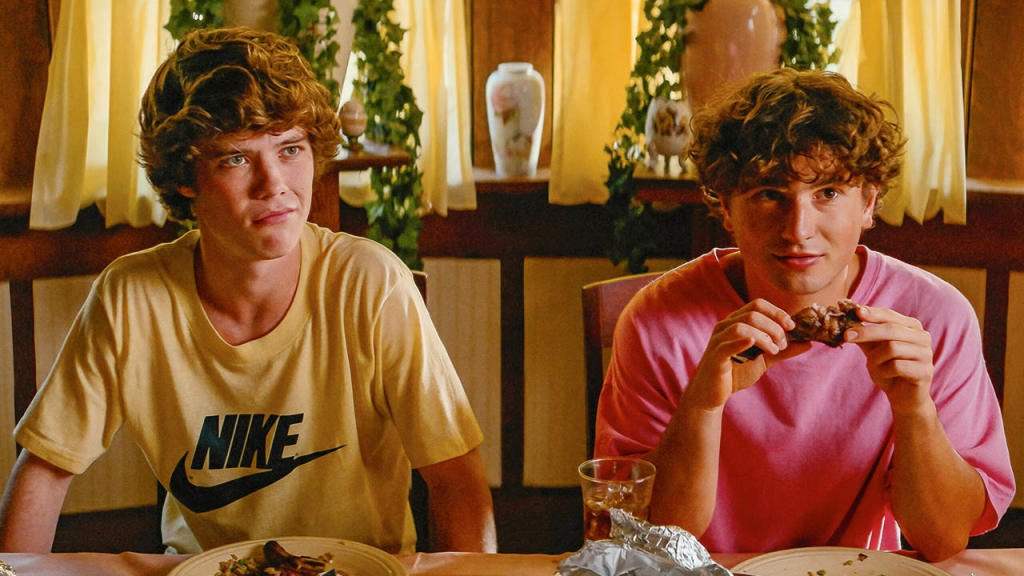 top-gun-jodie-foster-movie-moments-1058.png