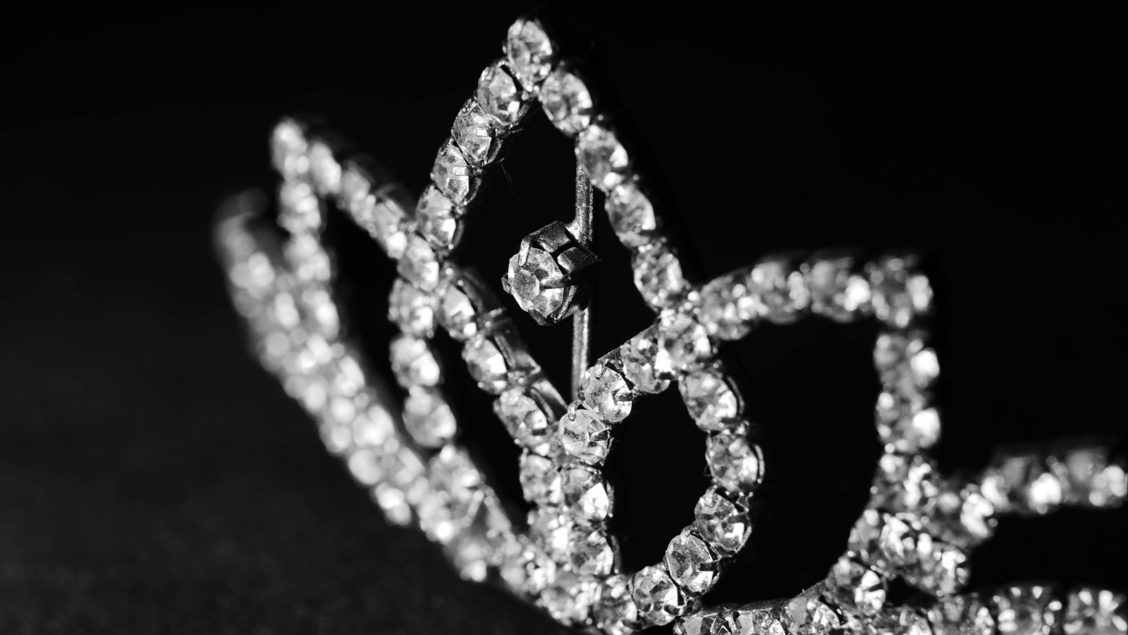 trending-news-brooklyn-beauty-pageant-2025-1508.png