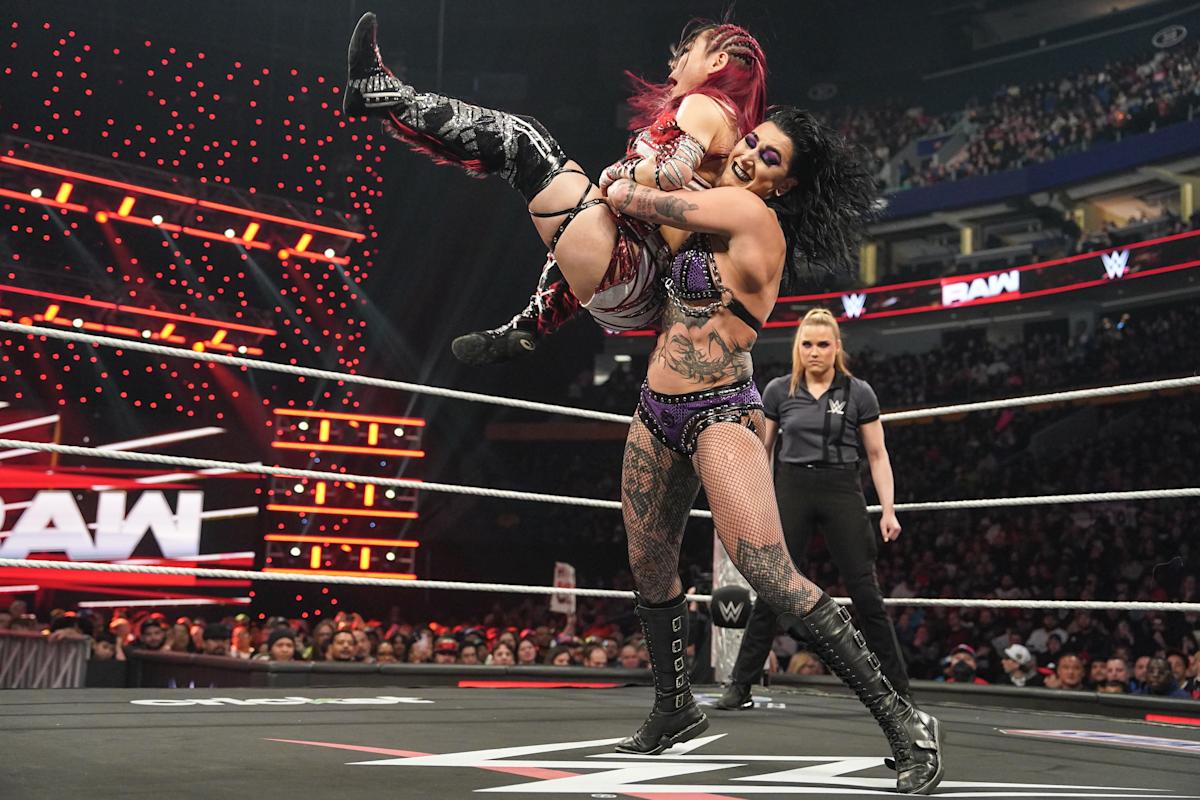wwe-raw-netflix-watch-4178.jpeg