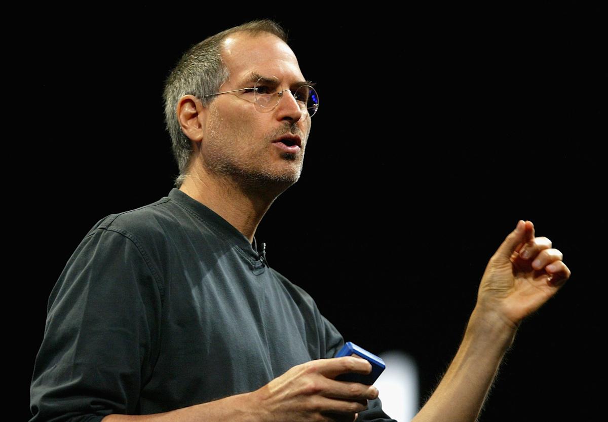 apple-jobs-financial-crisis-2008-ipad-launched-3772.jpeg