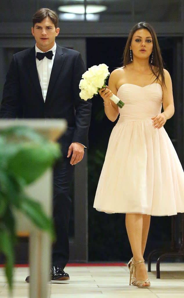 ashton-kutcher-mila-kunis-rome-date-0174.jpeg