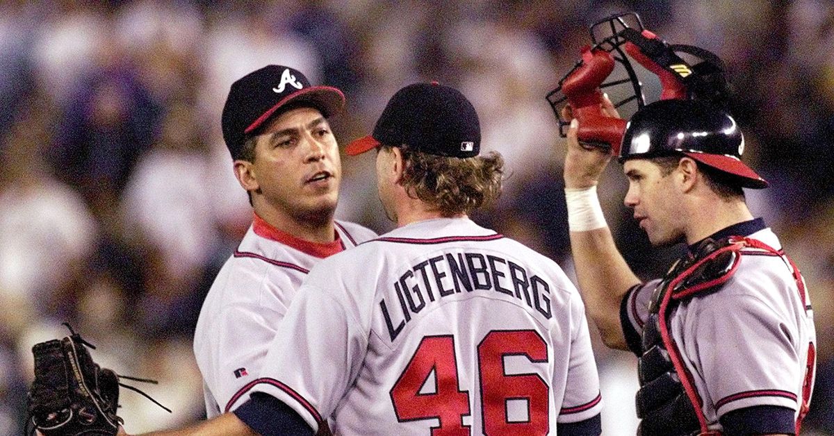 braves-lose-game-8-3-battery-power-1075.jpeg