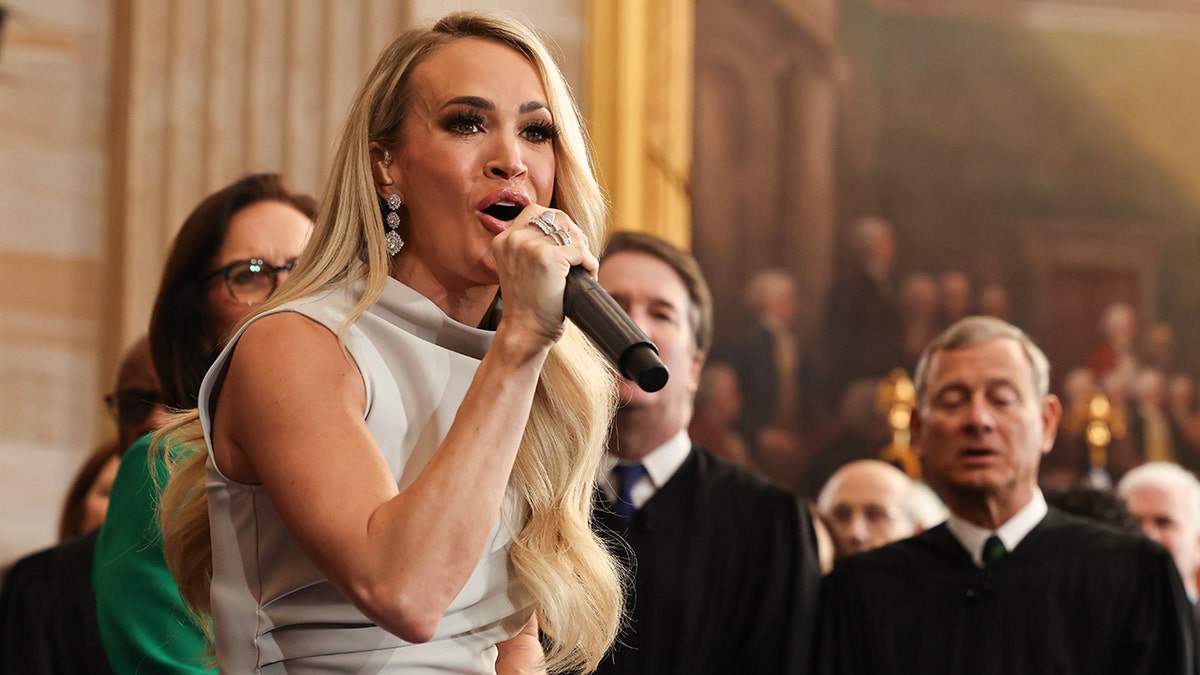 carrie-underwood-rise-to-country-music-royalty-4210.jpeg