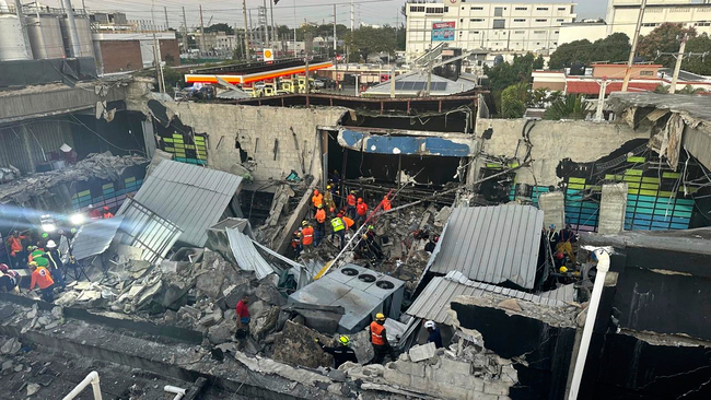 dominican-republic-roof-collapse-rubble-clearance-5768.jpeg