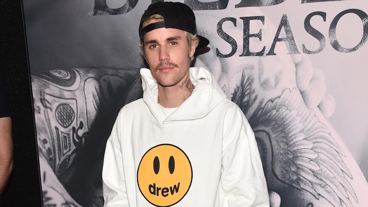 justin-bieber-drew-house-fashion-brand-leaves-8487.jpeg