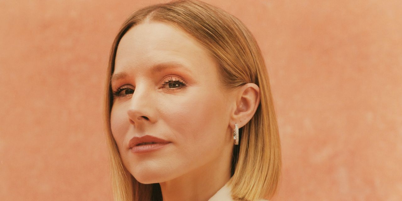 kristen-bell-secret-romance-7866.jpeg