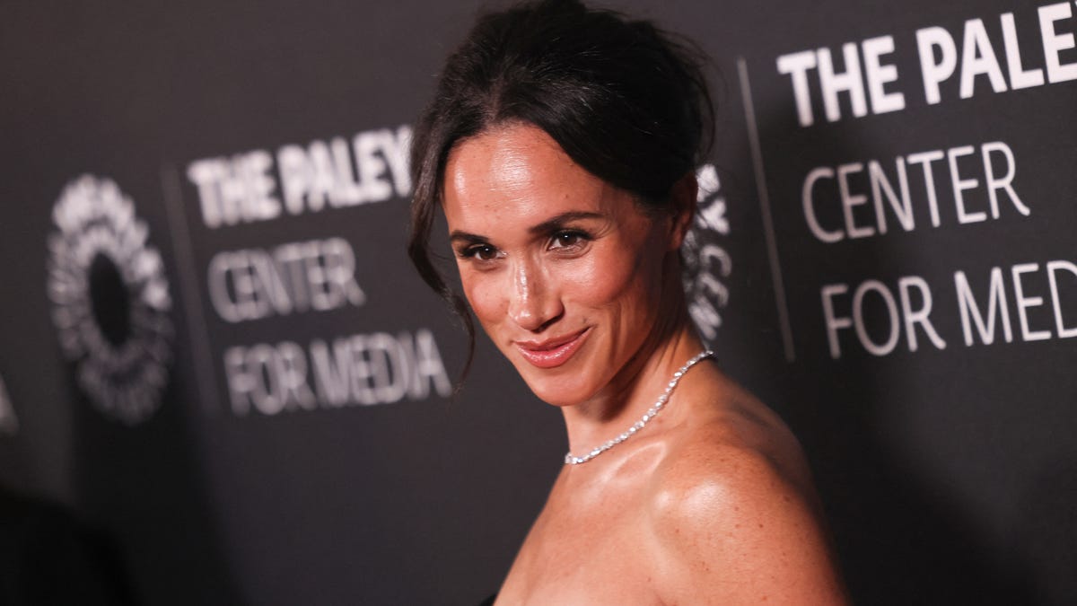 meghan-markle-working-mom-3165.jpeg