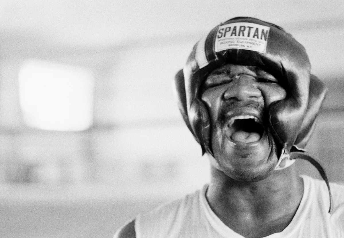 mike-tyson-george-foreman-memorial-3761.jpeg
