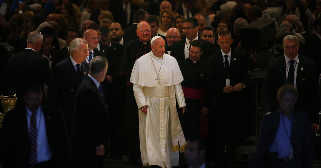 pope-francis-tribute-nyt-0056.jpeg