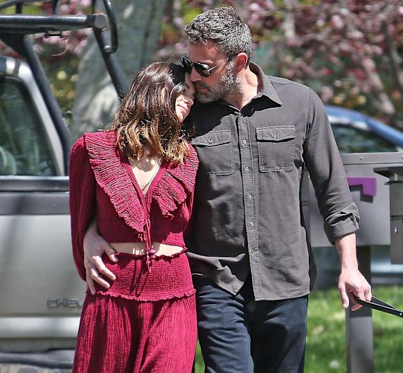tom-cruise-ana-de-armas-london-romance-5322.jpeg