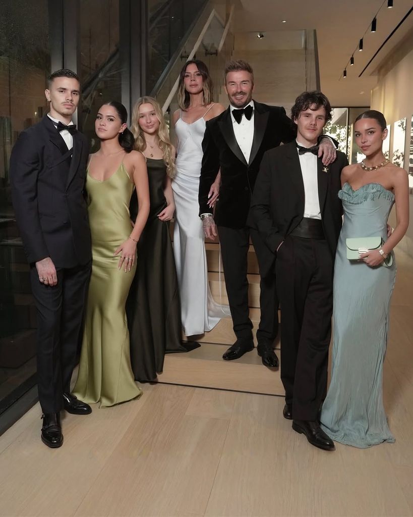 victoria-beckham-family-secret-0600.jpeg