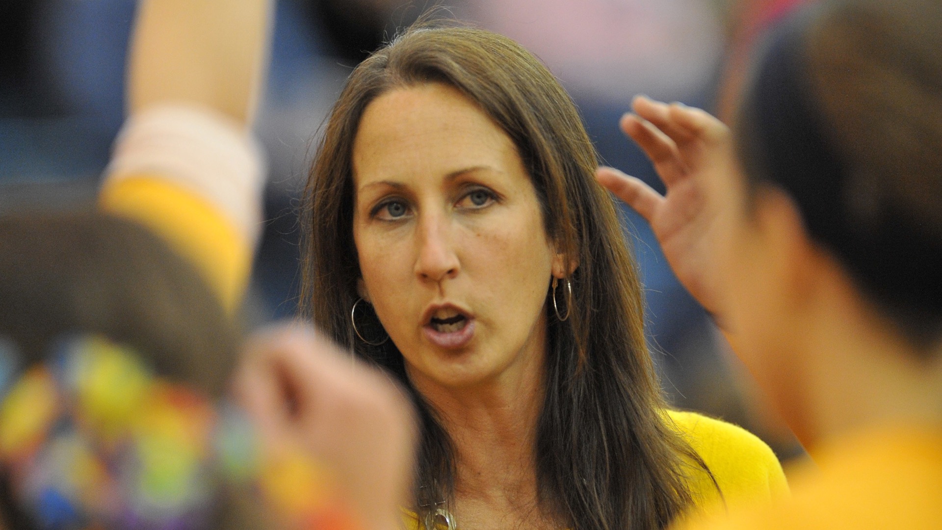 women-basketball-professional-8253.jpeg