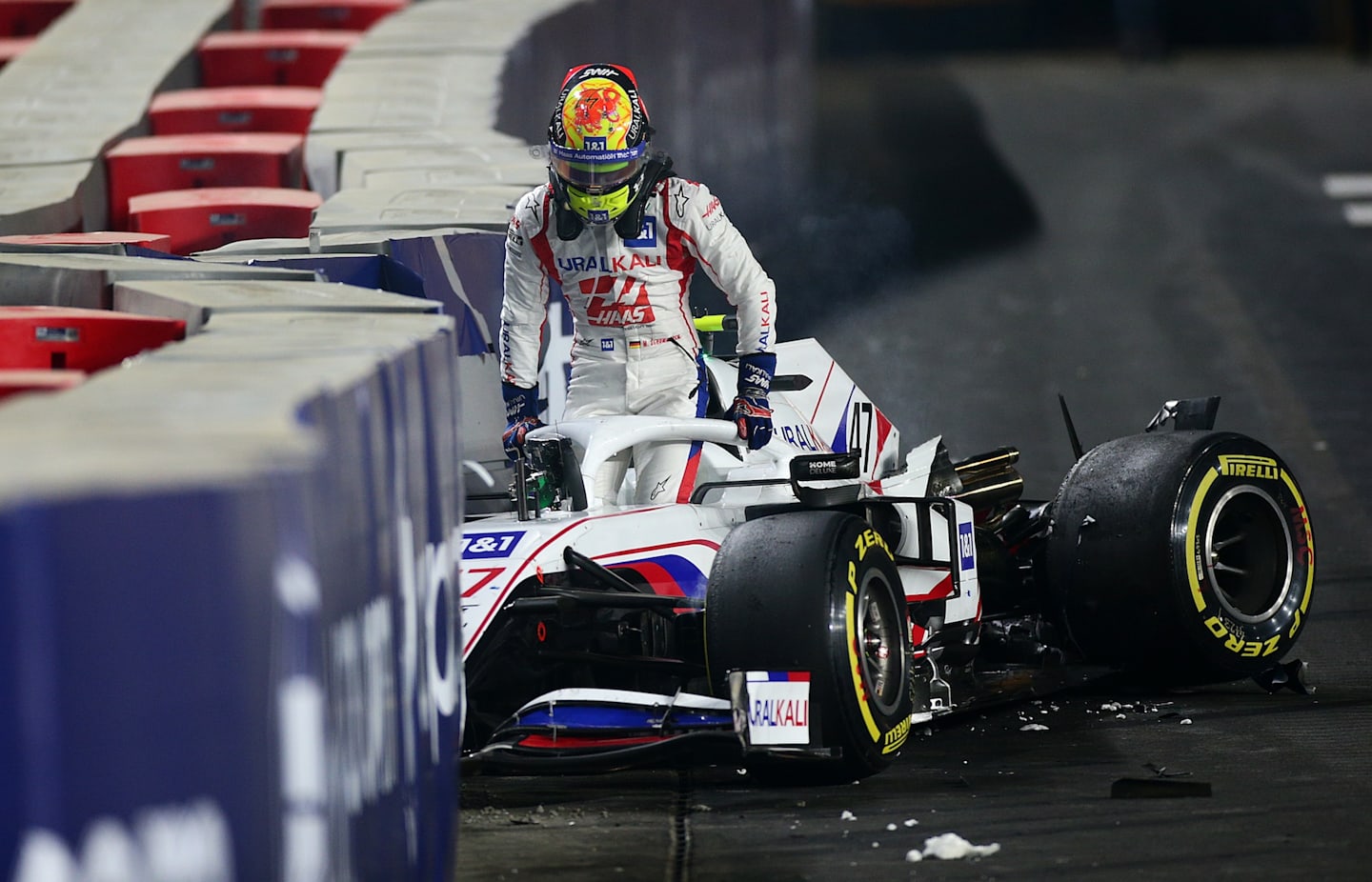 5-crucial-milestone-f1-safety-technology-formula-1-5833.jpeg