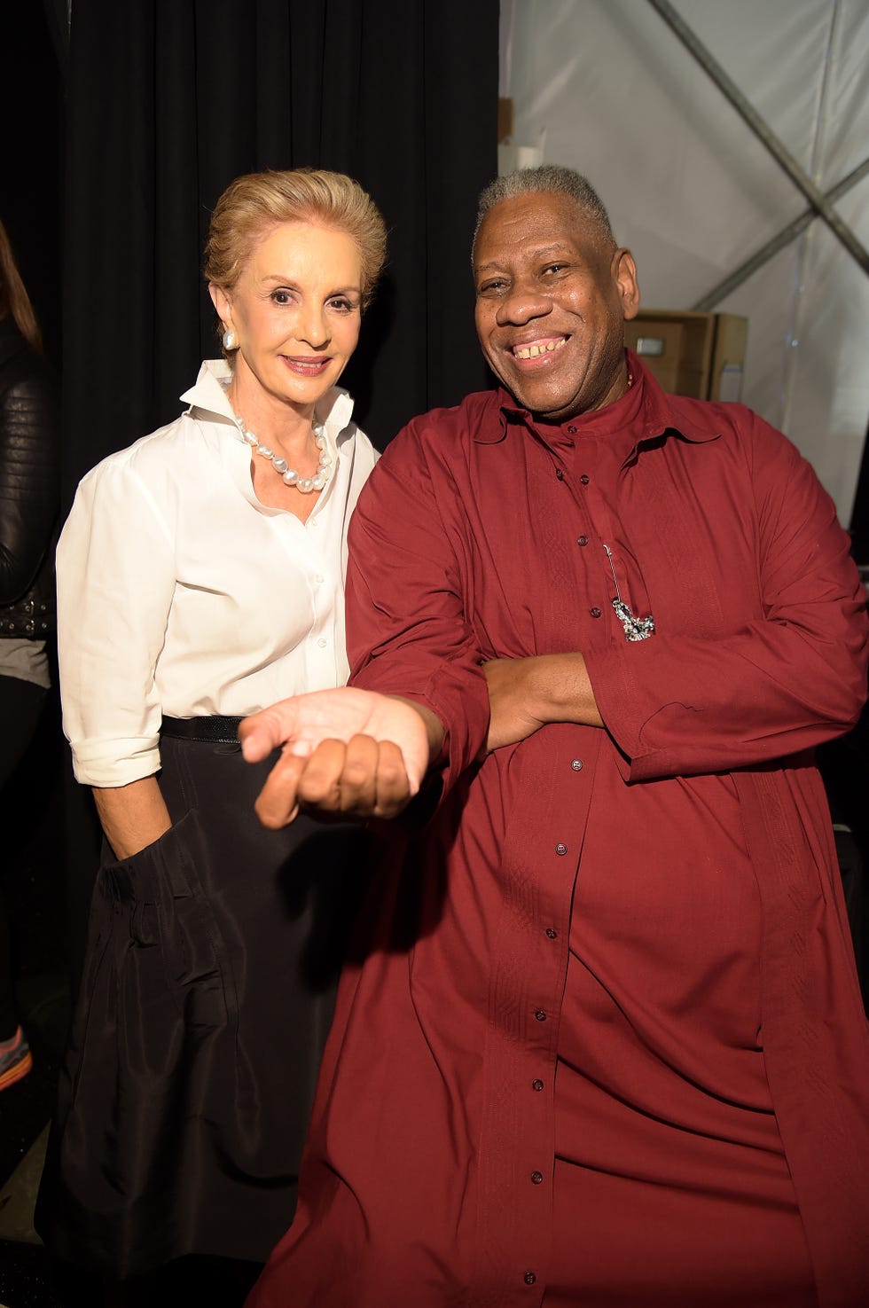 anne-hathaway-met-gala-andre-leon-talley-8136.jpeg
