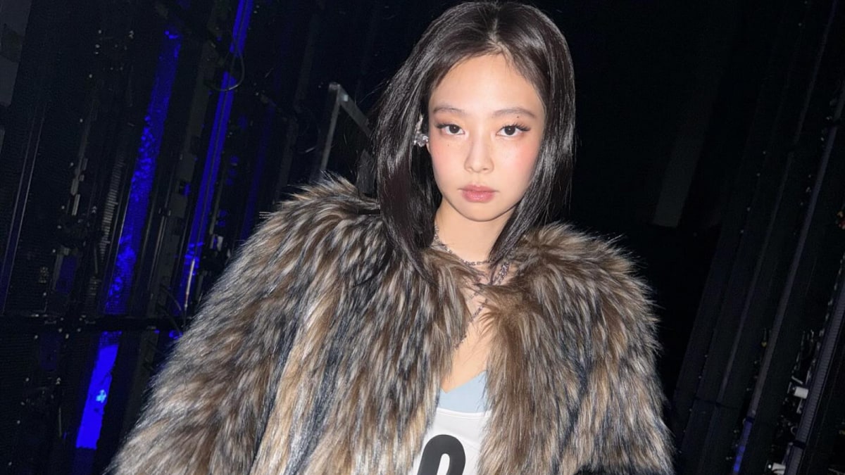 blackpink-jennie-coachella-solo-debut-3714.jpeg