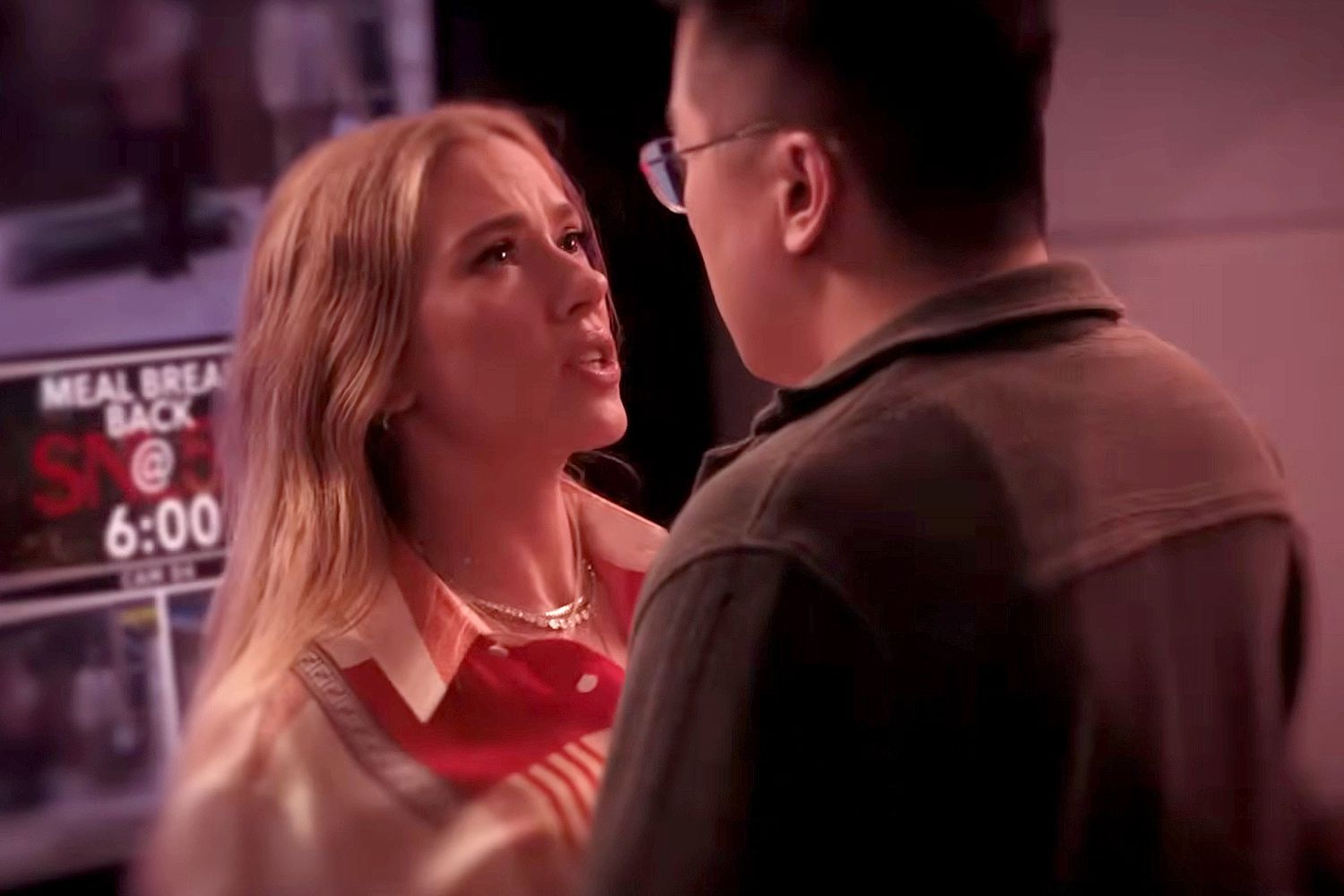 bowen-yang-scarlett-johansson-snl-hookup-1513.jpeg
