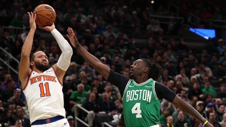 celtics-guarding-jalen-brunson-9095.jpeg