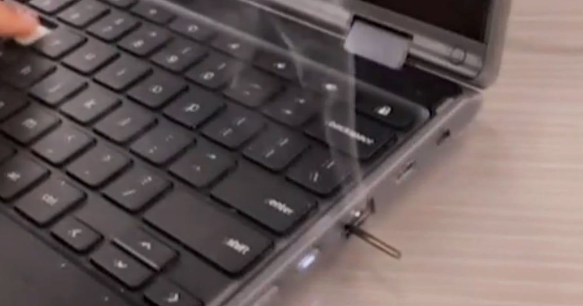 chromebook-challenge-fire-prank-0475.jpeg