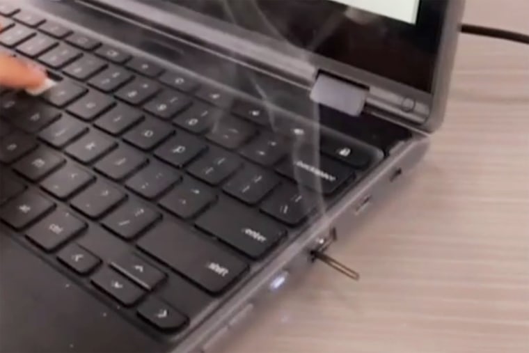 chromebook-challenge-fire-prank-5726.jpeg