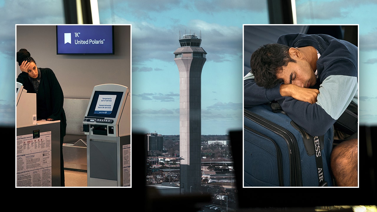 denver-air-traffic-controllers-radio-communication-0134.jpeg