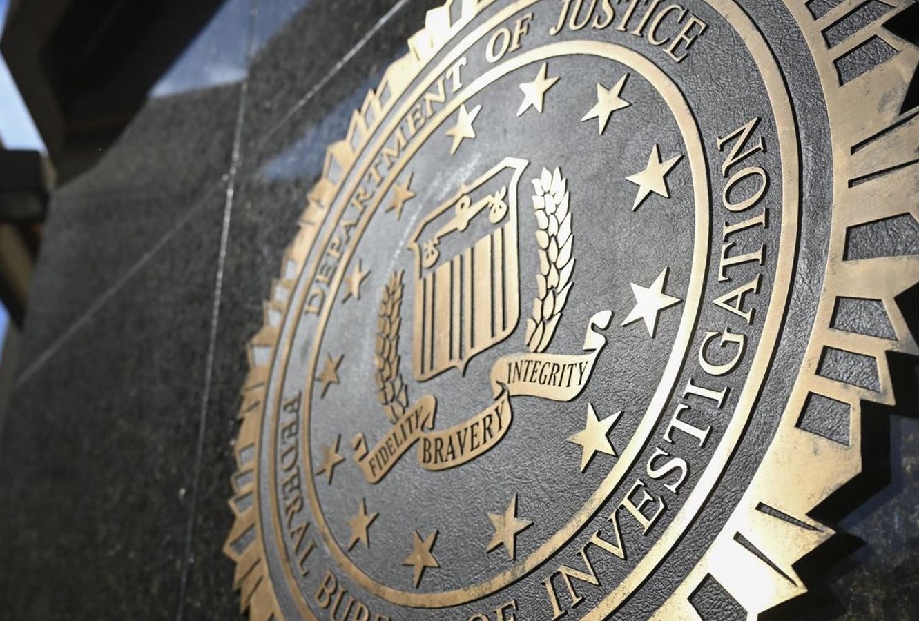 fbi-warns-phishing-messages-iphone-android-users-4366.jpeg