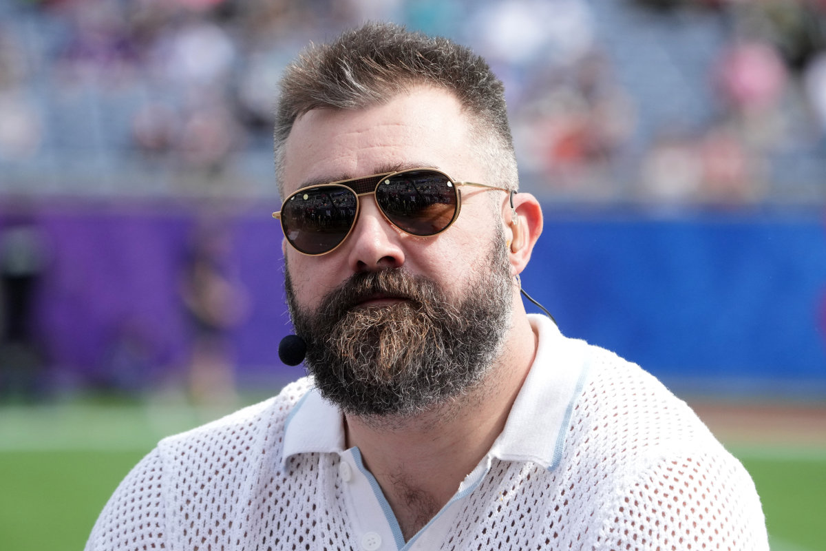 jason-kelce-taylor-swift-golf-comment-2023-6843.jpeg