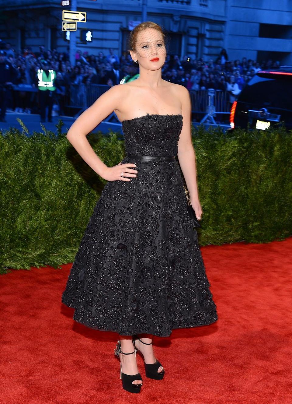 jennifer-lawrence-met-gala-skip-4241.jpeg