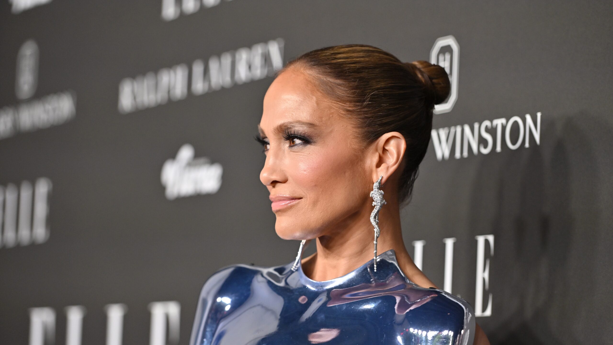 jennifer-lopez-kids-promise-5133.jpeg