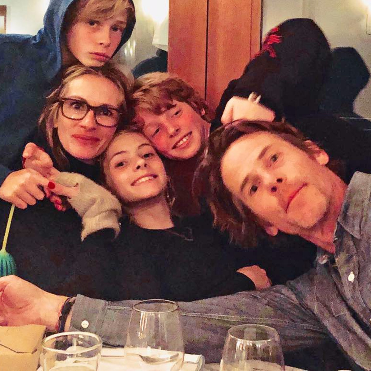 julia-roberts-kids-rare-pic-8484.jpeg