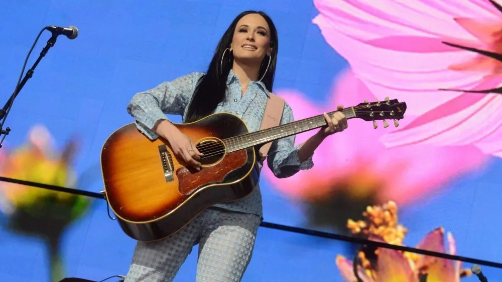 kacey-musgraves-deeper-well-vinyl-6327.webp