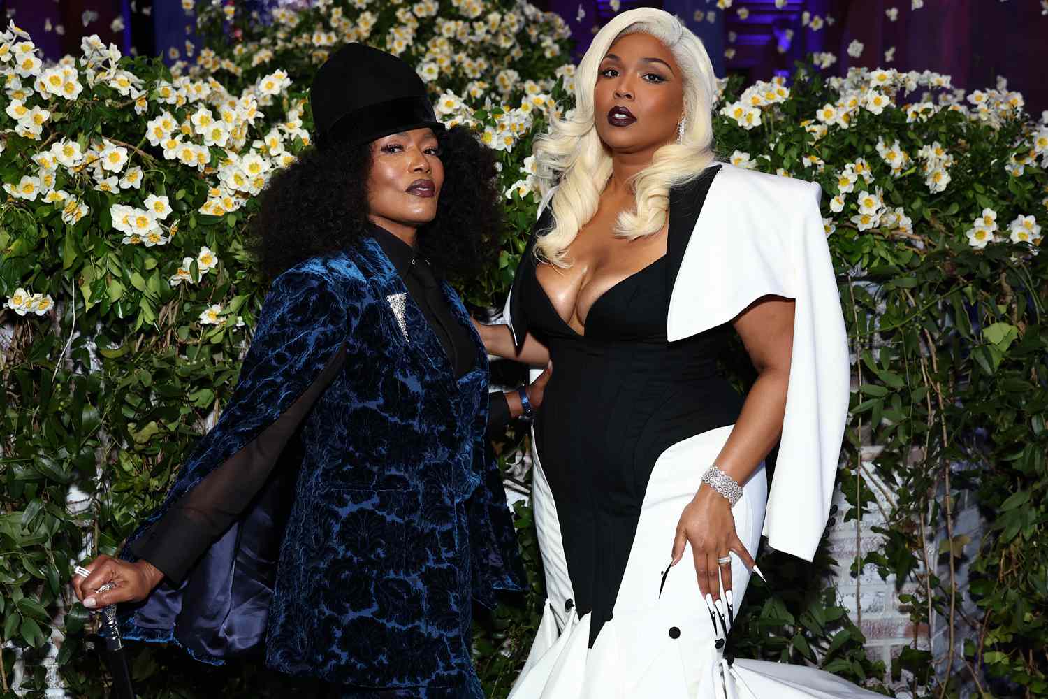 lizzo-platinum-blonde-hair-met-gala-2025-6684.jpeg