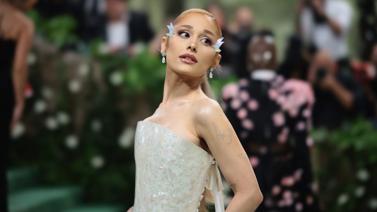 met-gala-2025-red-carpet-fashion-event-4674.jpeg