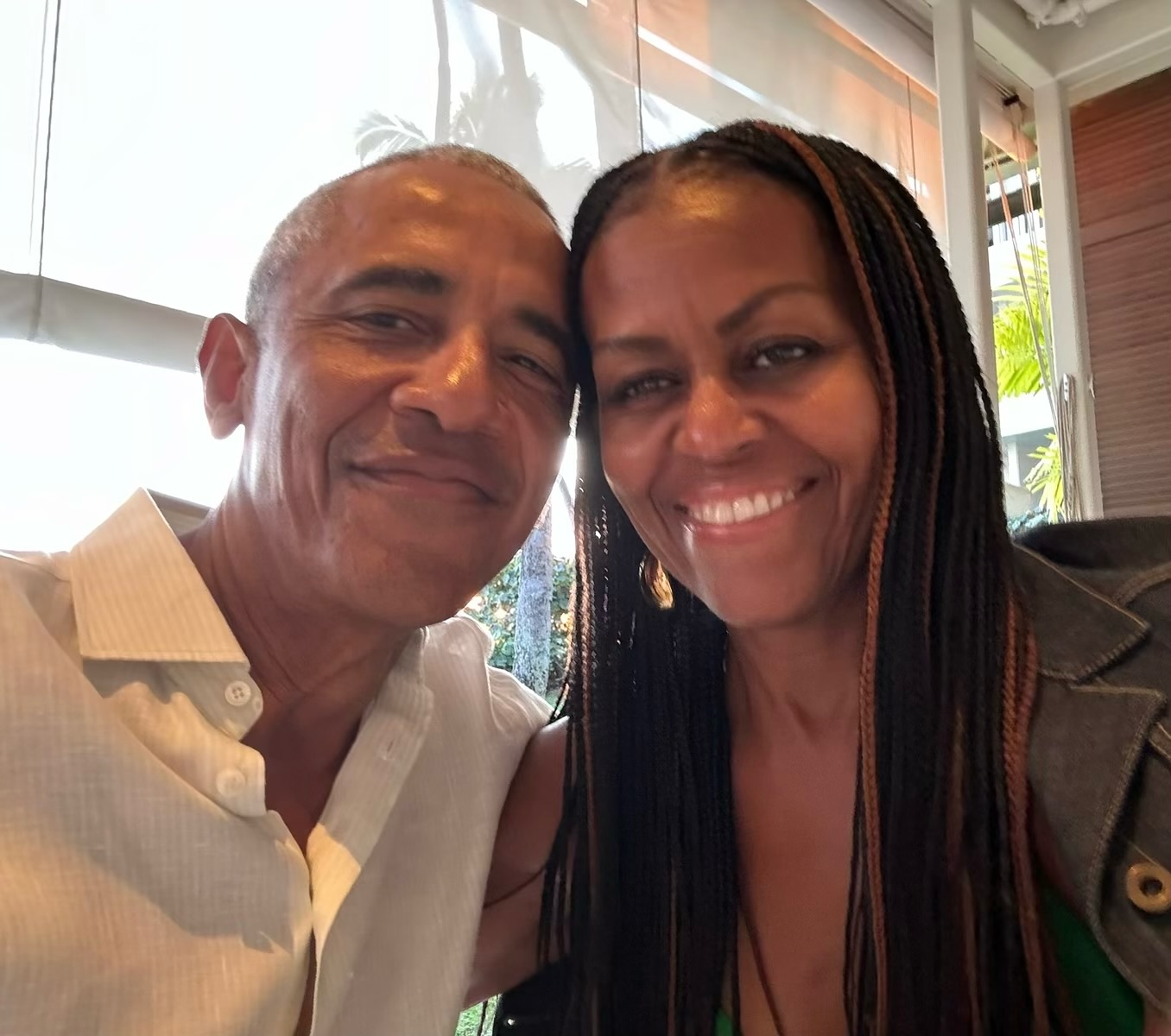 michelle-obama-barack-joke-mom-death-page-six-7187.jpeg