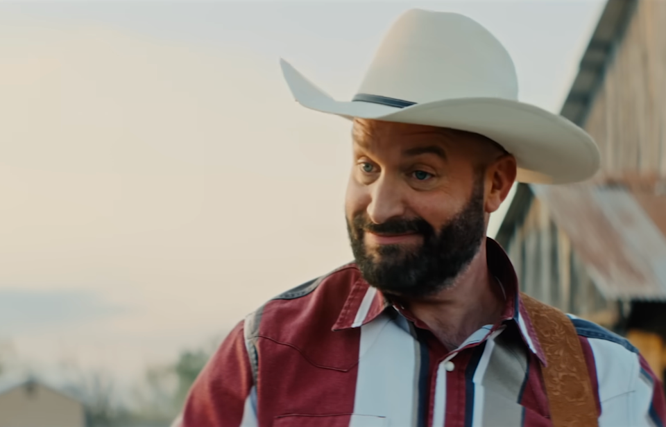 netflix-new-comedy-series-fans-react-7443.png
