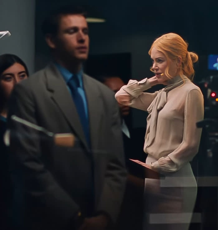 nicole-kidman-sparkly-blazer-6887.jpeg