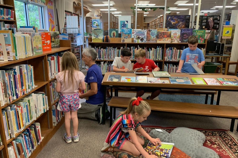north-central-fifth-graders-science-fair-8105.jpeg