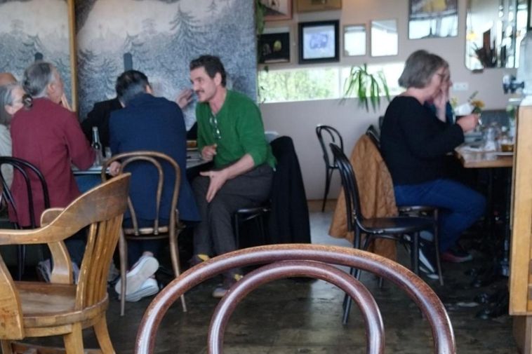 pedro-pascal-kaffi-iceland-monitor-8049.jpeg