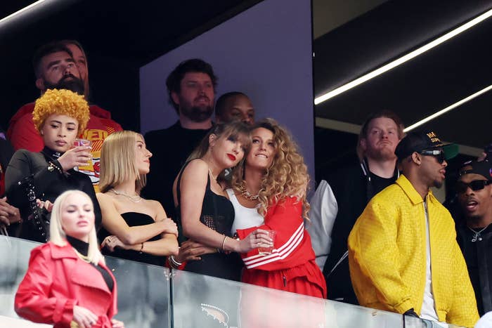 taylor-swift-blake-lively-friendship-justin-baldon-9193.jpeg