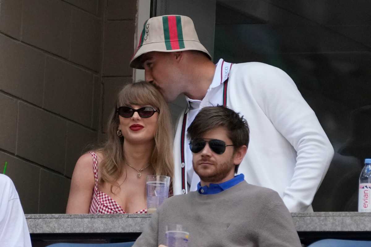 taylor-swift-travis-kelce-decision-rumors-4343.jpeg