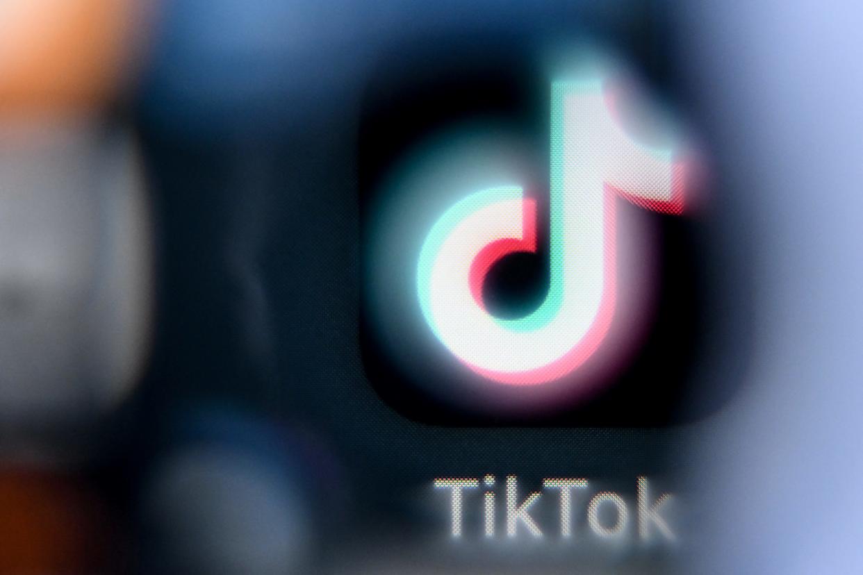 tiktok-chromebook-challenge-warning-1720.jpeg