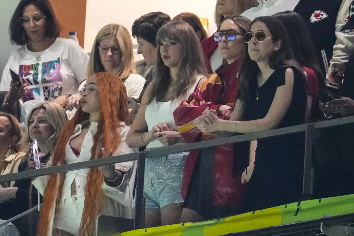 travis-kelce-taylor-swift-relationship-update-0843.jpeg